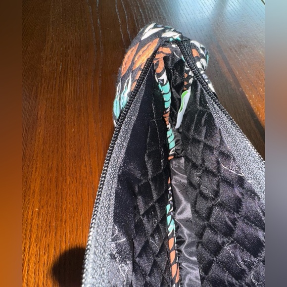 Vera Bradley purse / cross body bag Brand New - Picture 8 of 8